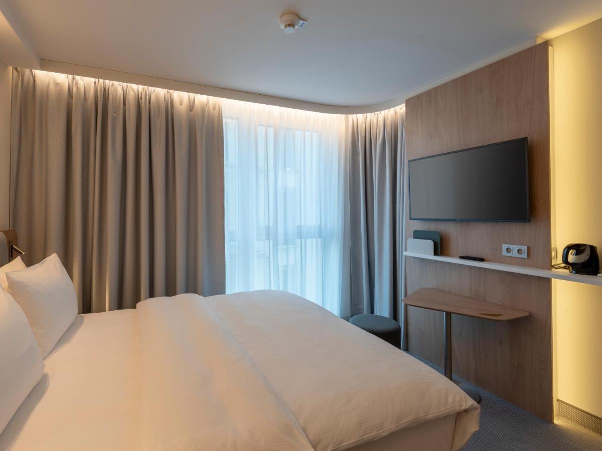 Holiday Inn Express - Offenbach By Ihg Bagian luar foto