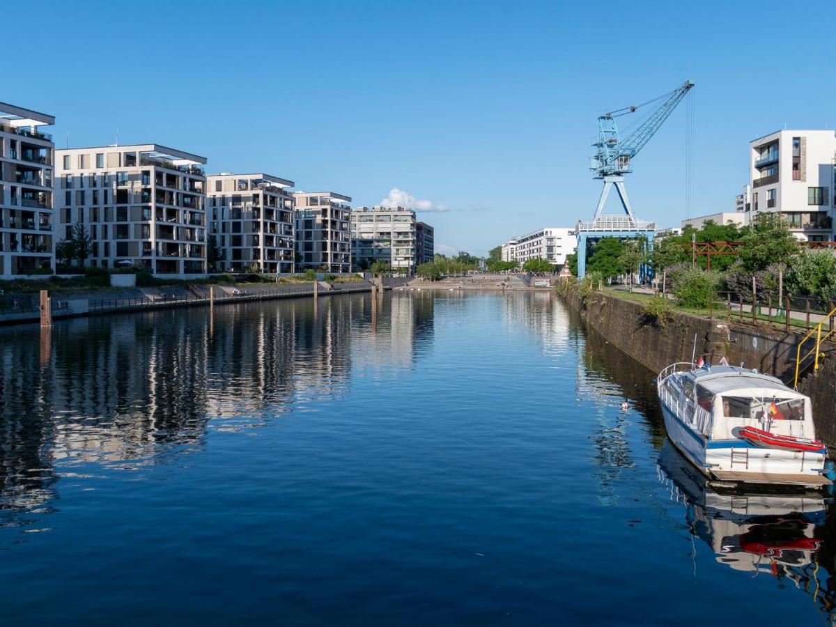 Holiday Inn Express - Offenbach By Ihg Bagian luar foto