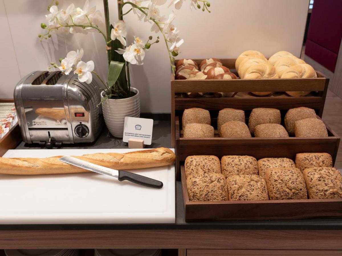 Holiday Inn Express - Offenbach By Ihg Bagian luar foto