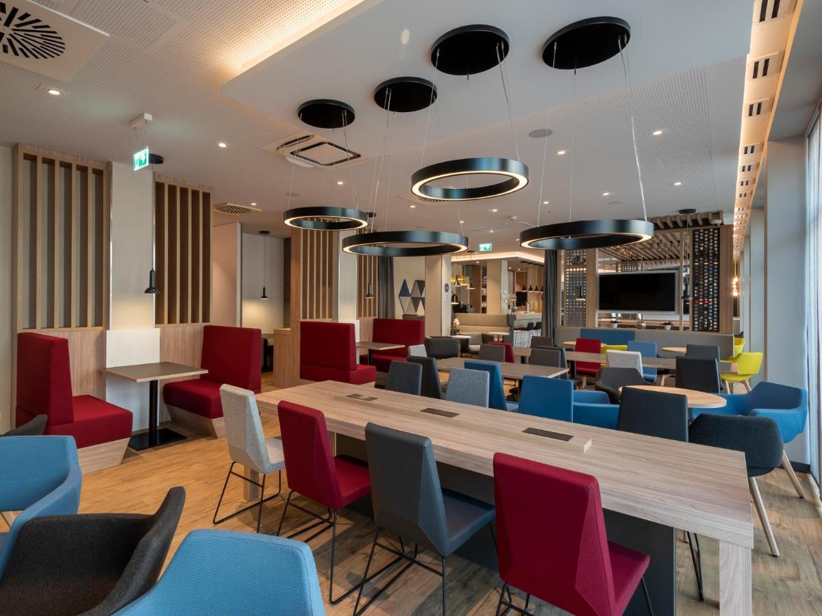 Holiday Inn Express - Offenbach By Ihg Bagian luar foto