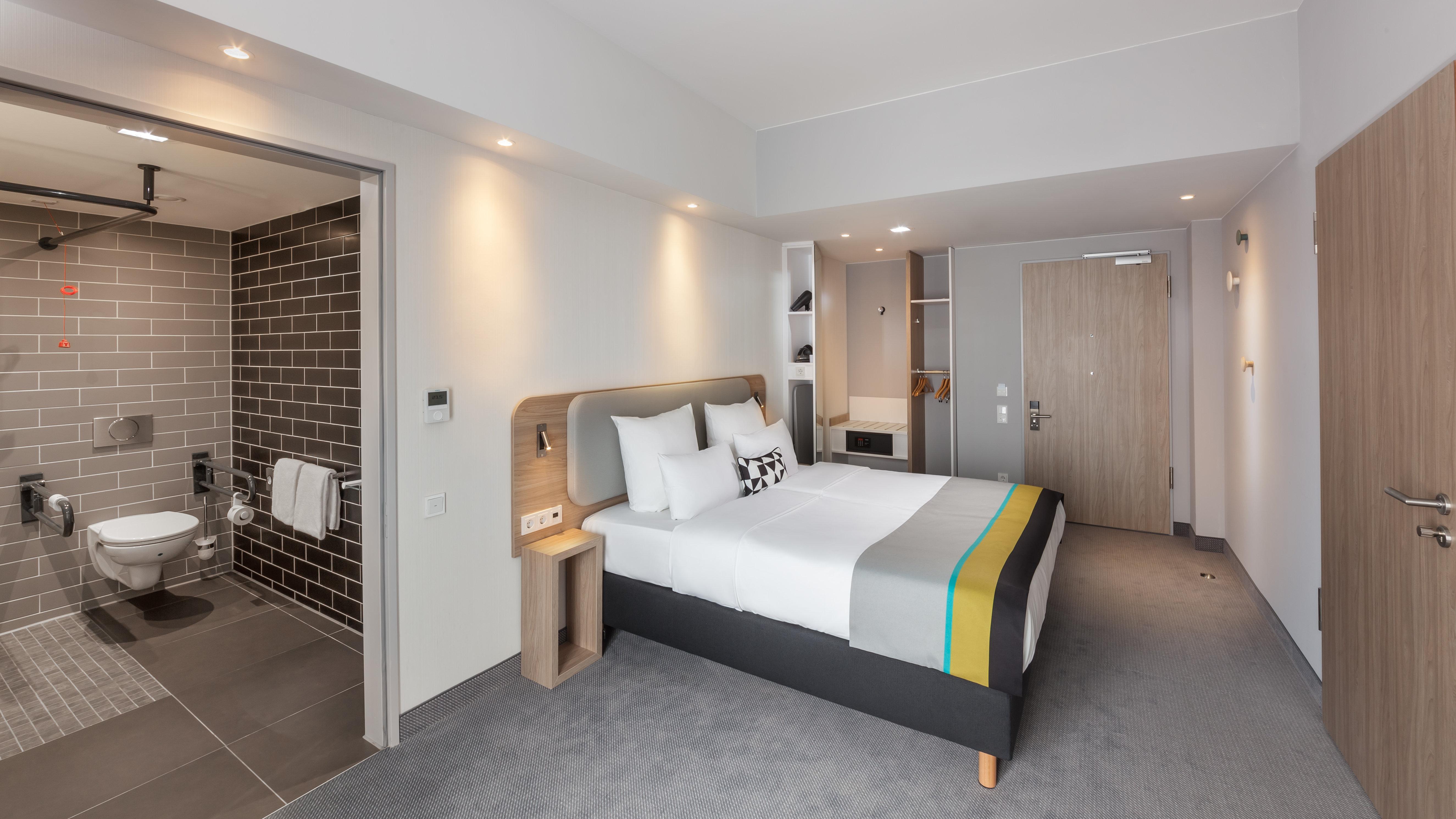Holiday Inn Express - Offenbach By Ihg Bagian luar foto