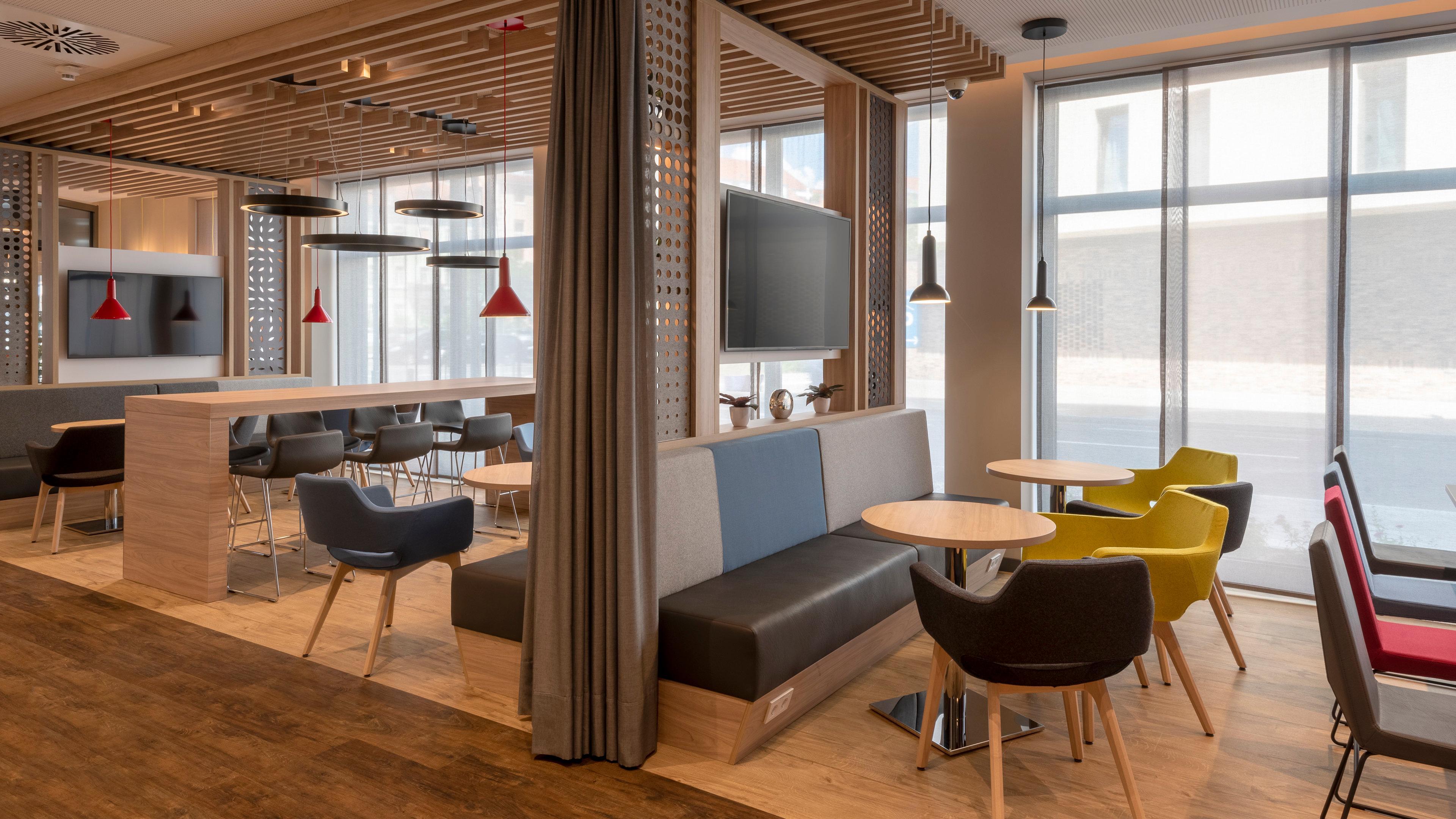 Holiday Inn Express - Offenbach By Ihg Bagian luar foto