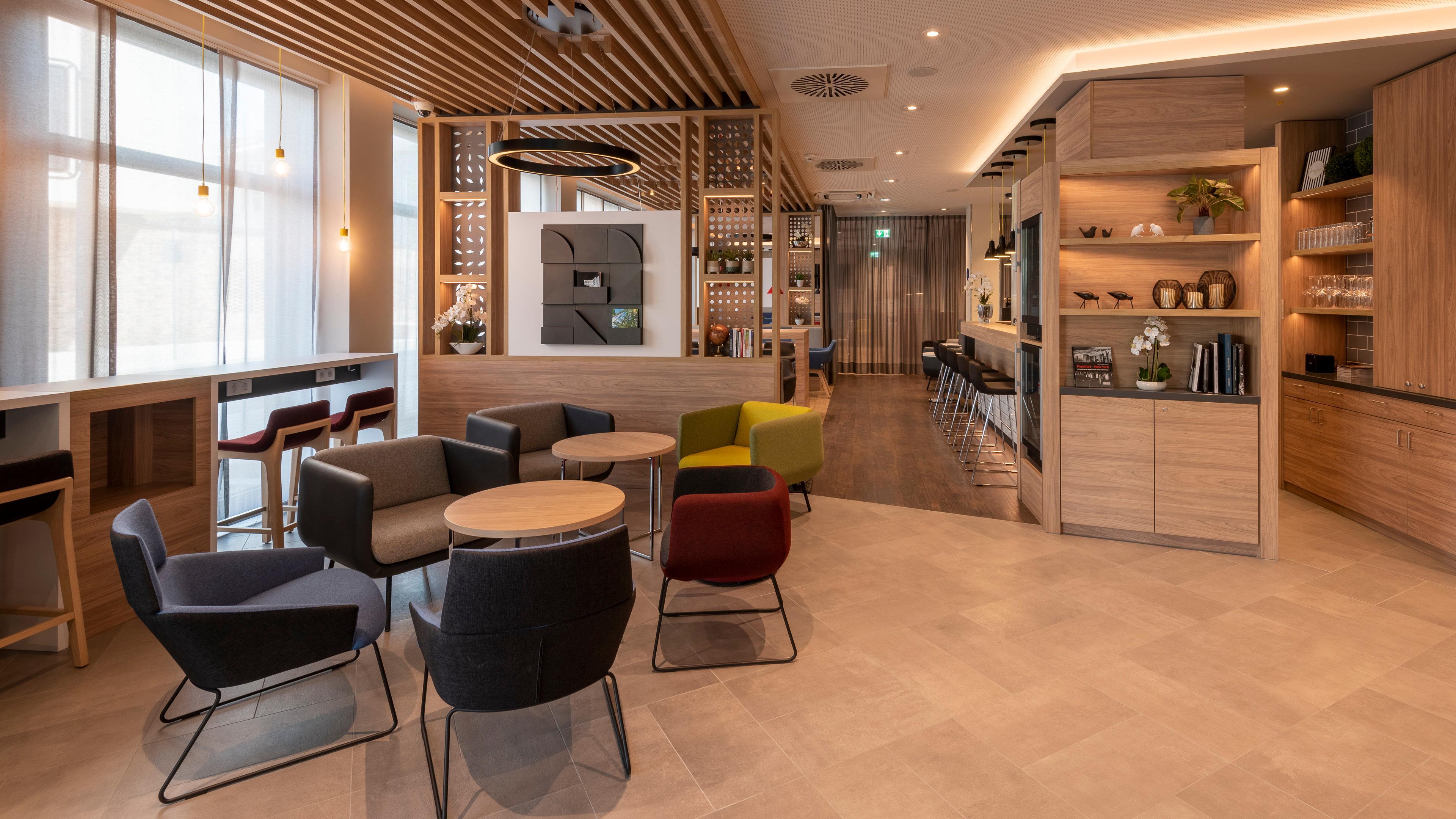 Holiday Inn Express - Offenbach By Ihg Bagian luar foto